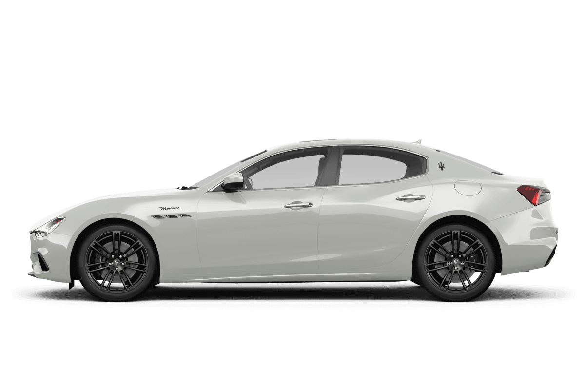 Maserati Ghibli - Side view Maserati Ghibli - Side view